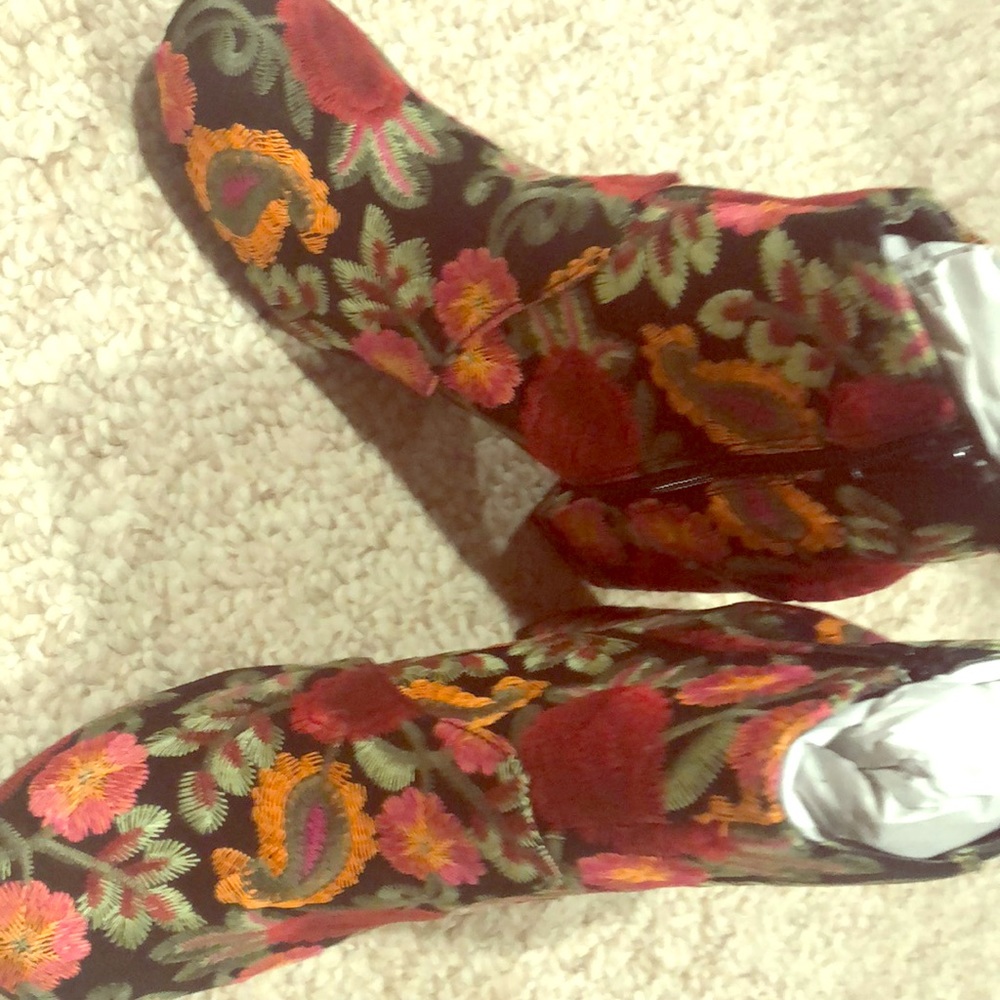 MIA Ankle Boots Size 10 BRAND NEW